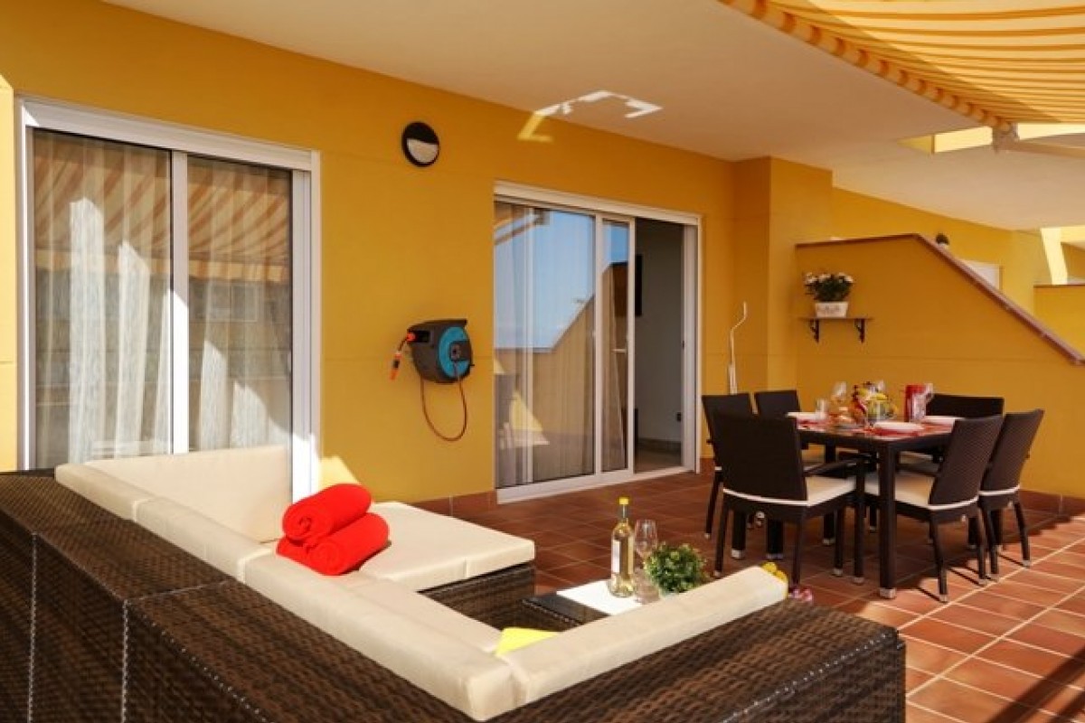 Аренда 2-спального апартамента в комплексе Residencial Playa de la Arena, Puerto de Santiago.