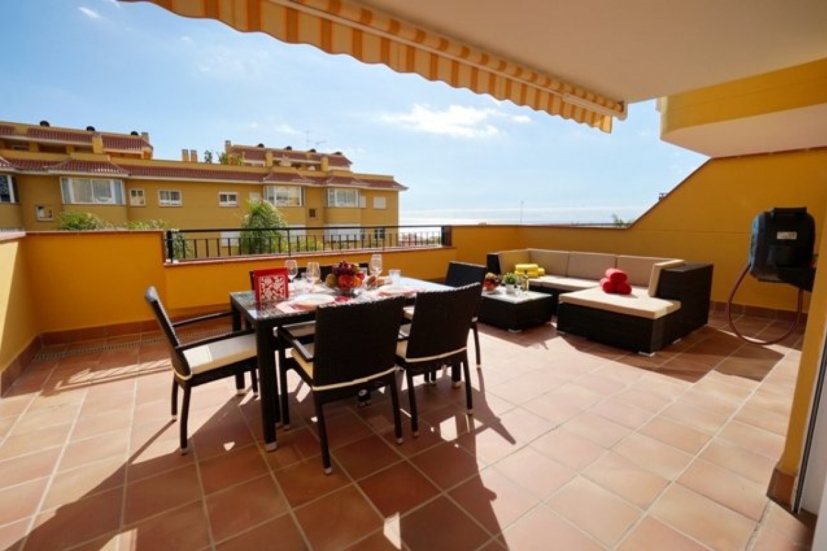 2-bedroom apartment for rent in Playa la Arena residence, Puerto de Santiago.