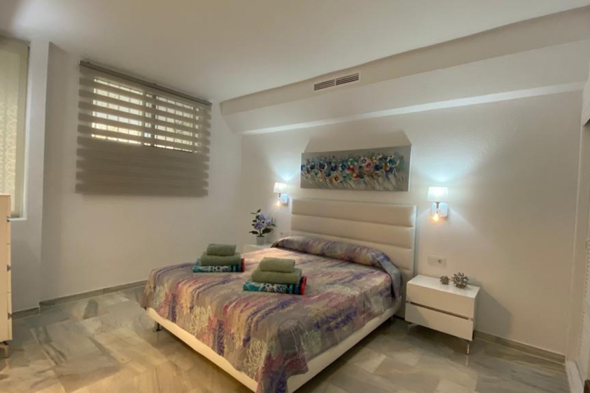 Auf Anfrage 2-Zimmer-Wohnung zur Miete am Meer in Costa Adeje im Altamira-Komplex
