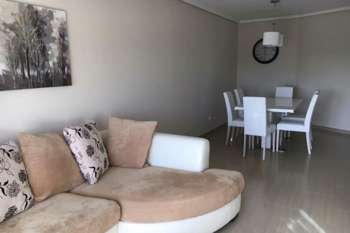 3-Zimmer-Wohnung zu vermieten in La Tejita in der Vista Roja Residence