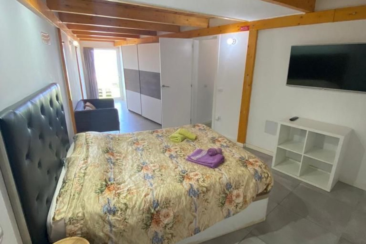 5-bedroom villa for rent in Costa Adeje, San Eugenio.