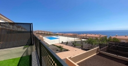 Se alquila apartamento de 1 dormitorios en Puerto de Santiago en el complejo residencial Playa Negra