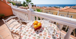 2-bedroom apartment for rent in the area of El Duque (Costa Adeje) in the residential complex El Veril.