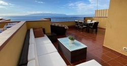 Mieten Sie eine neue Maisonette in der Residenz Playa de la Arena in Puerto de Santiago.