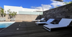 Short term rental of the luxury modern villa in El Duque / VILLA TESORO EL DUQUE